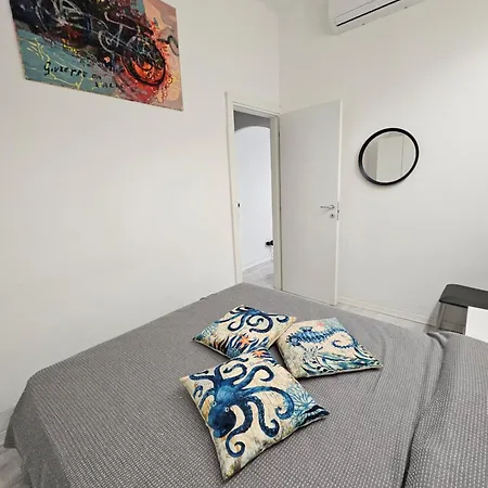 Bella With Ac And Balcony