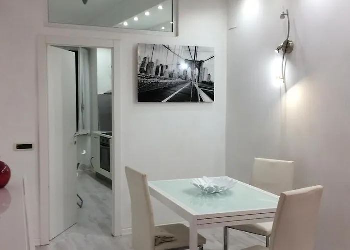 Bella With Ac And Balcony Apartman *