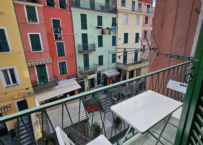 Apartman Bella With Ac And Balcony *