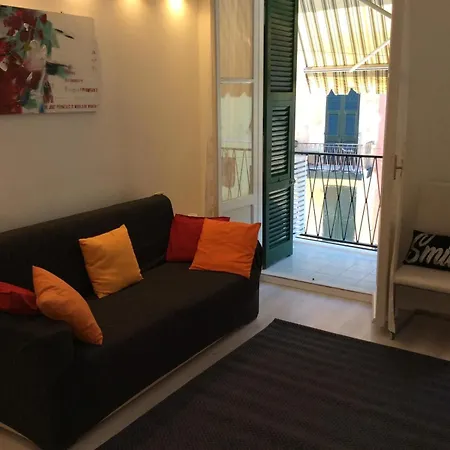 Bella With Ac And Balcony *