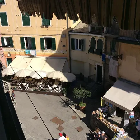 Bella With Ac And Balcony Daire