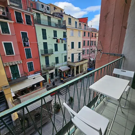 Bella With Ac And Balcony Vernazza