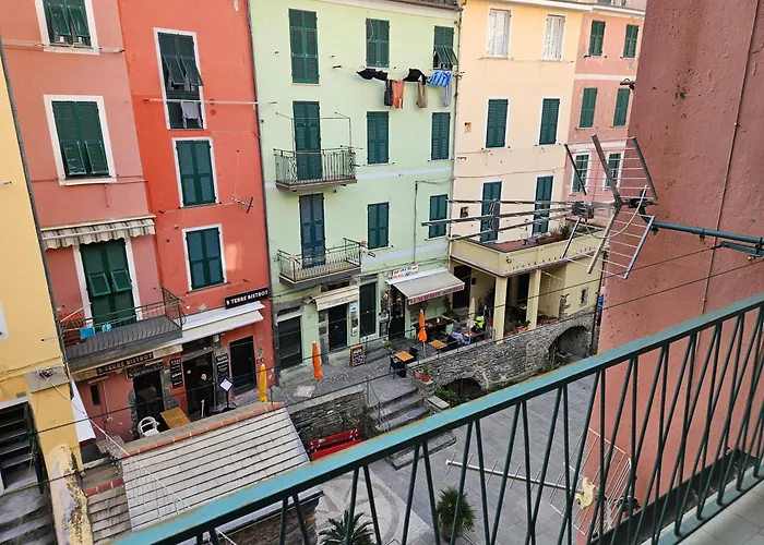 Bella With Ac And Balcony Вернацца