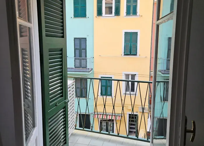 Bella With Ac And Balcony